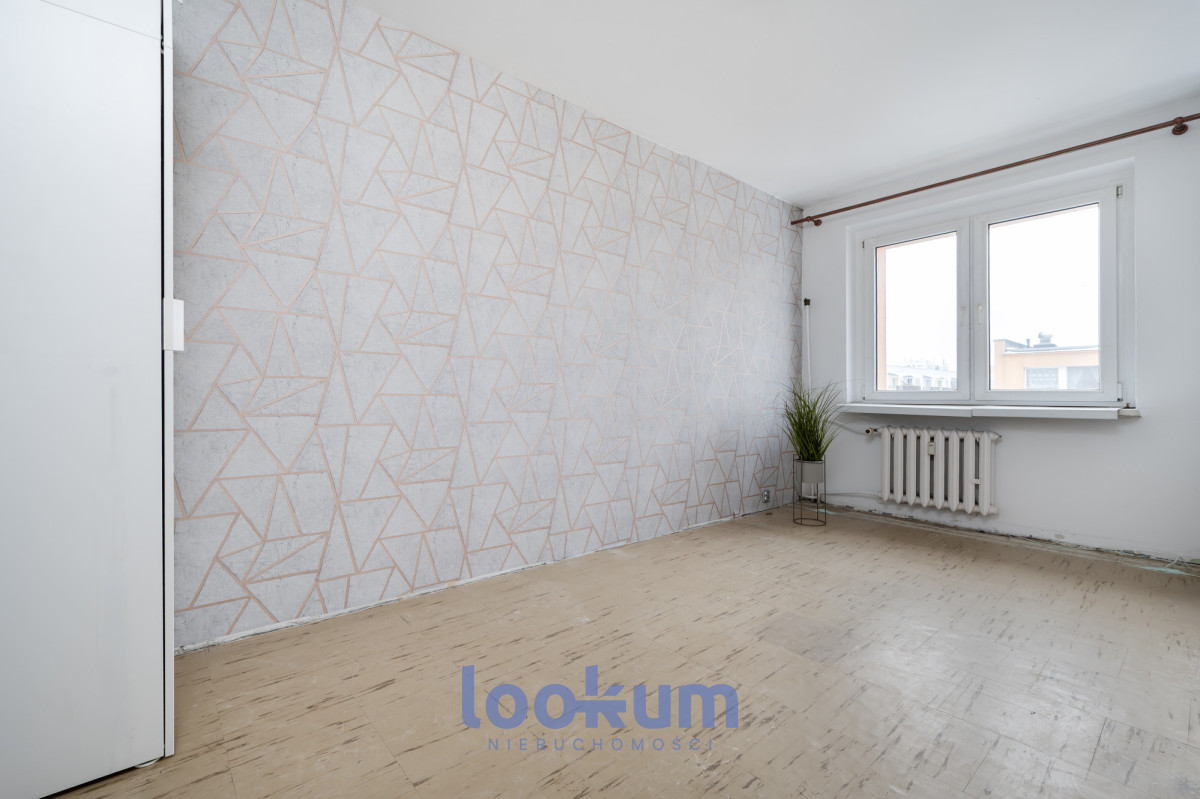 Retkinia | 3 pokoje | 53 m² | balkon | do remontu #11600546